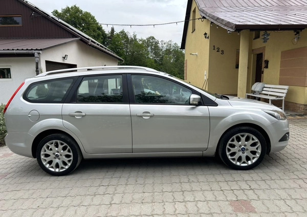 Ford Focus cena 15900 przebieg: 239000, rok produkcji 2009 z Żelechów małe 631